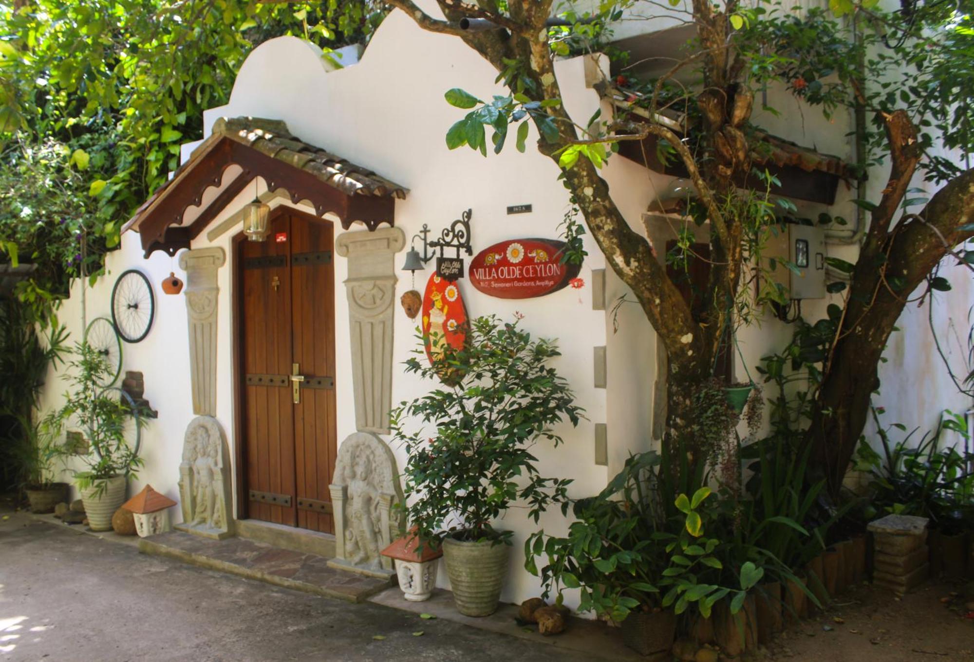 Villa Olde Ceylon Kandy Buitenkant foto